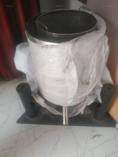 Papad Making Machine, Good Condition for Sale in Karachi