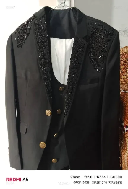 3 Piece Pent Coat for Sale in Faisalabad